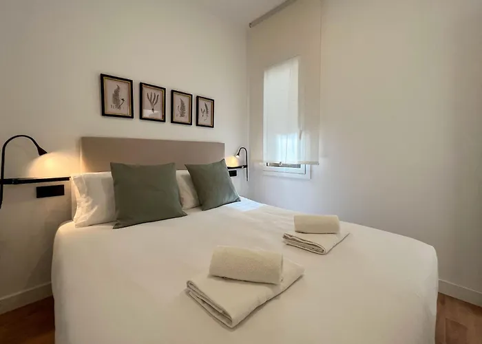 U-nique Balmes Iii Apartment